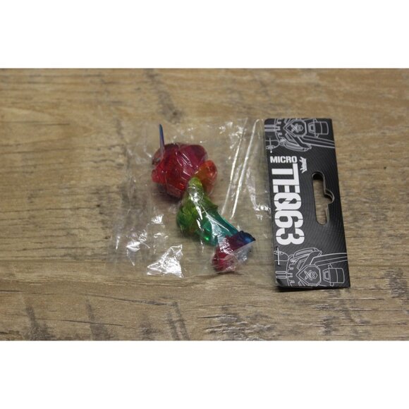 Quiccs x Martian Toys Bullet Punk Tropical  Threat Micro TEQ63 rainbow 3" figure - Picture 1 of 9